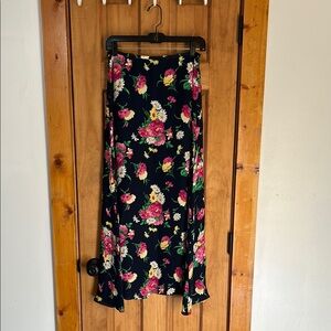 RALPH LAUREN BEAUTIFUL Floral Maxi Skirt - Black with Pink and White Flowers.